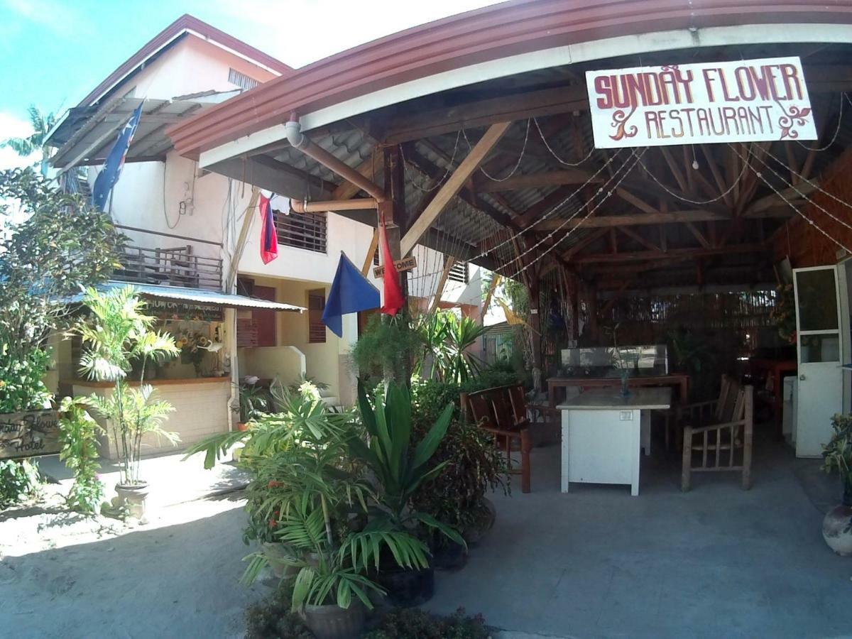 โรงแรมซันเดย์ ฟลาวเวอร์ ซานตาเฟ ภายนอก รูปภาพ